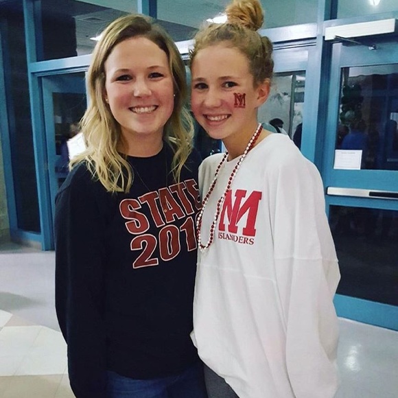 Meet your Posher, Emily - Picture 1 of 1